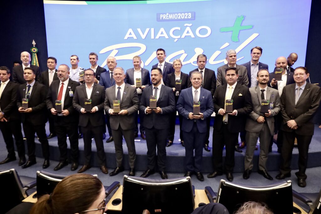 "Aviação + Brasil 2023" premia os melhores aeroportos e companhias aéreas do país aeroportos