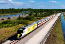 Brightline lança tarifas especiais para Natal e Réveillon entre Miami e Orlando