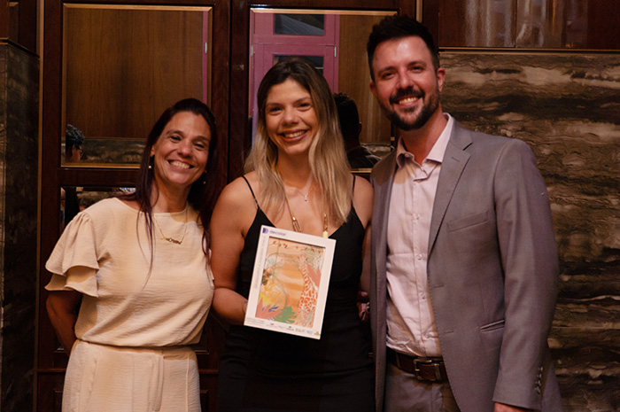 Cristina Muniz e Leonardo Fortes, do SeaWorld com Jessica Moraes, da Decolar Cristina Muniz e Leonardo Fortes, do SeaWorld com Jessica Moraes, da Decolar
