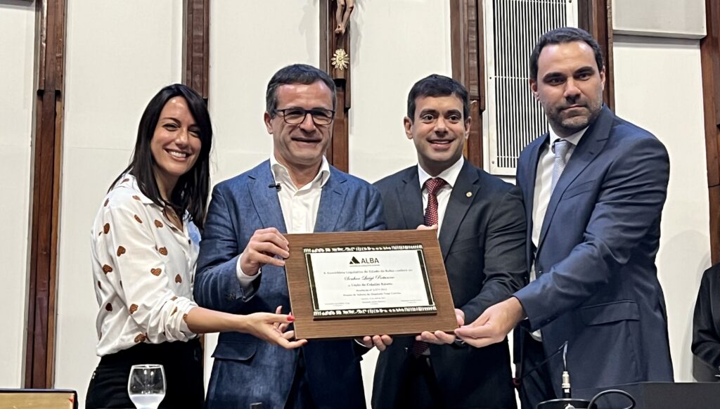 DD5E343C CACD 4E15 BA1F 2BB142511984 Luigi Rotunno, do La Torre, recebe título de cidadão baiano