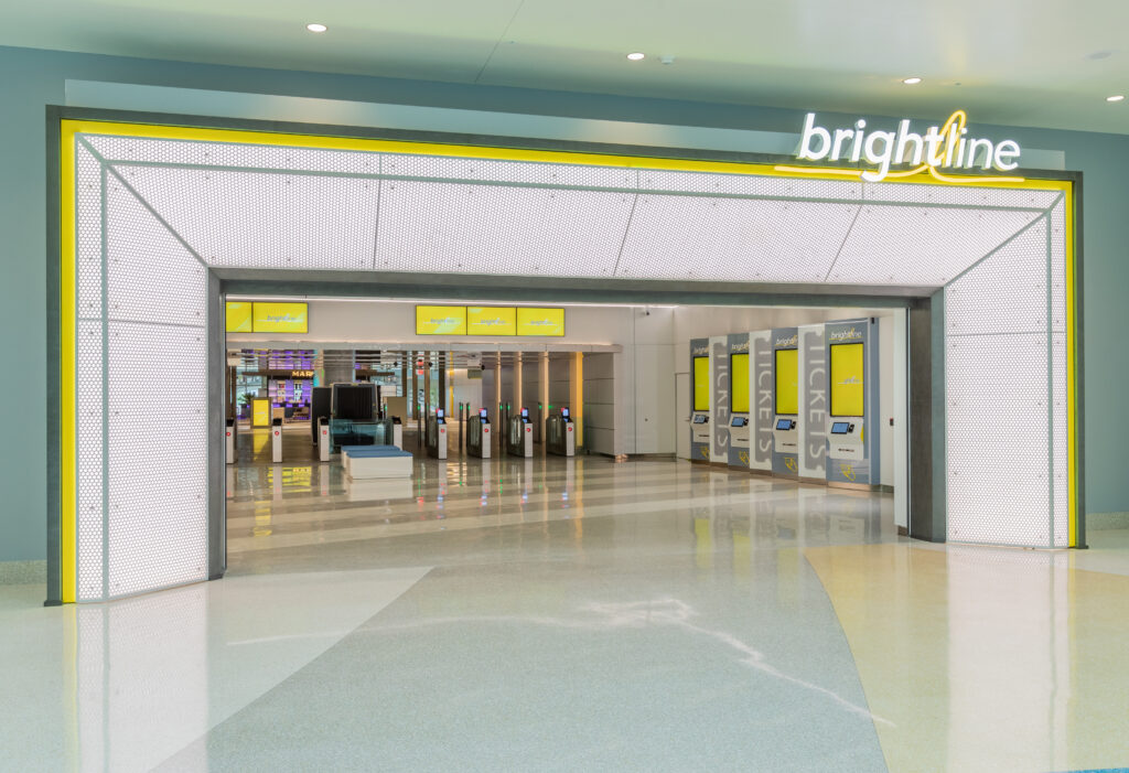 Entryway 4 2 Brightline terá 16 partidas diárias e passagens a partir de US$ 79 entre Miami e Orlando