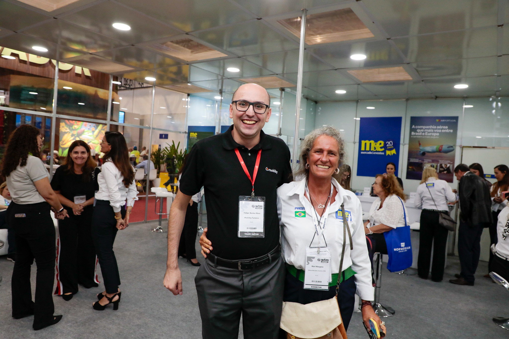 Felipe Becker, da Mobility Turismo, e Mari Masgrau, do M&E Felipe Becker, da Mobility Turismo, e Mari Masgrau, do M&E