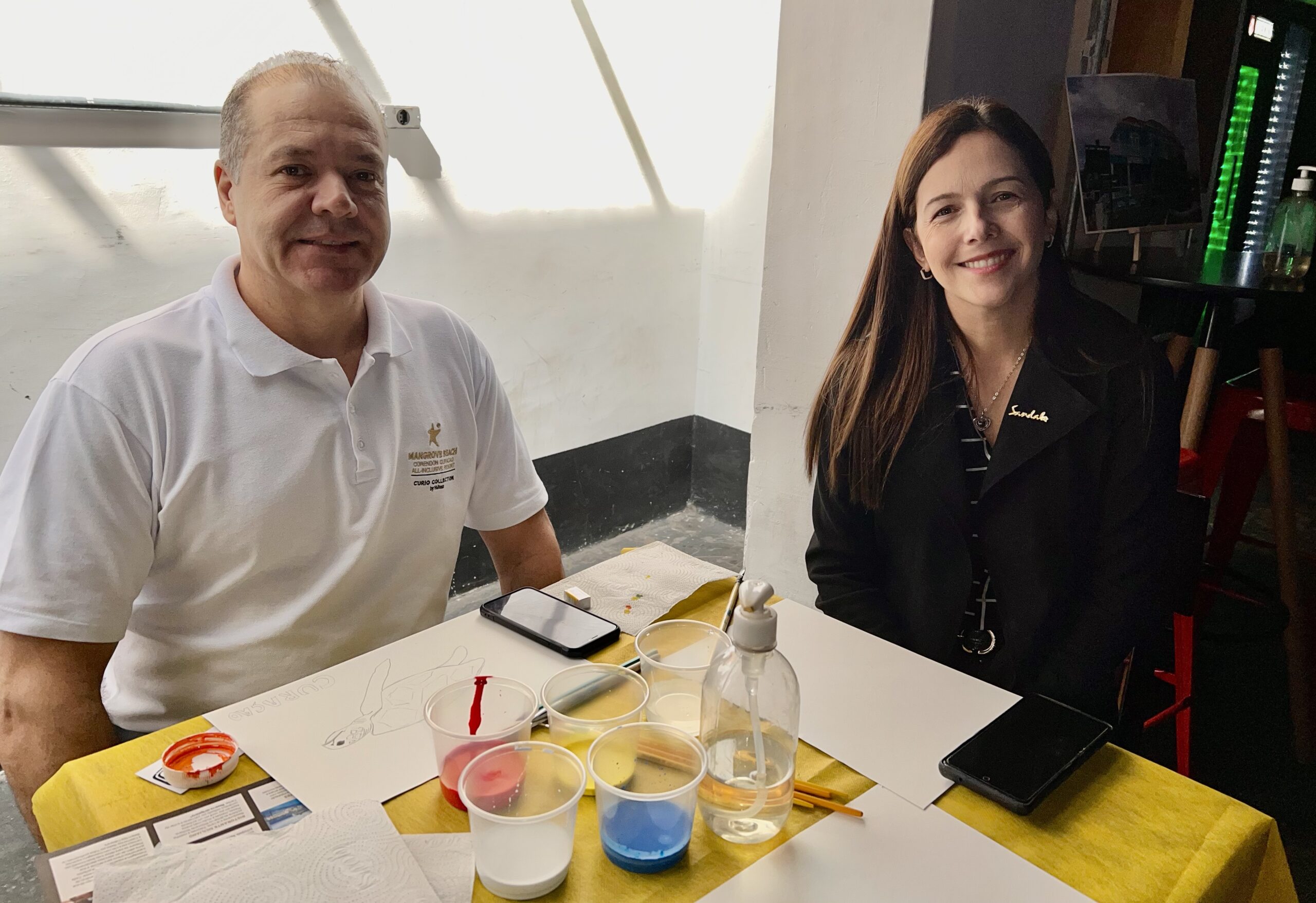 Plínio Passini, do Corendon, e Renata Salina, do Sandals Plínio Passini, do Corendon, e Renata Salina, do Sandals