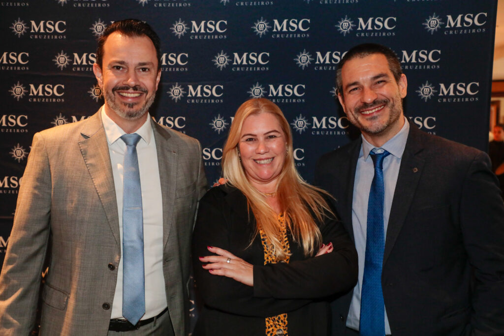 Inês Sarro, Eventos e Inventos Viagens e Turismo, entre Eduardo Mariani e Ignacio Palacios, da MSC Cruzeiros