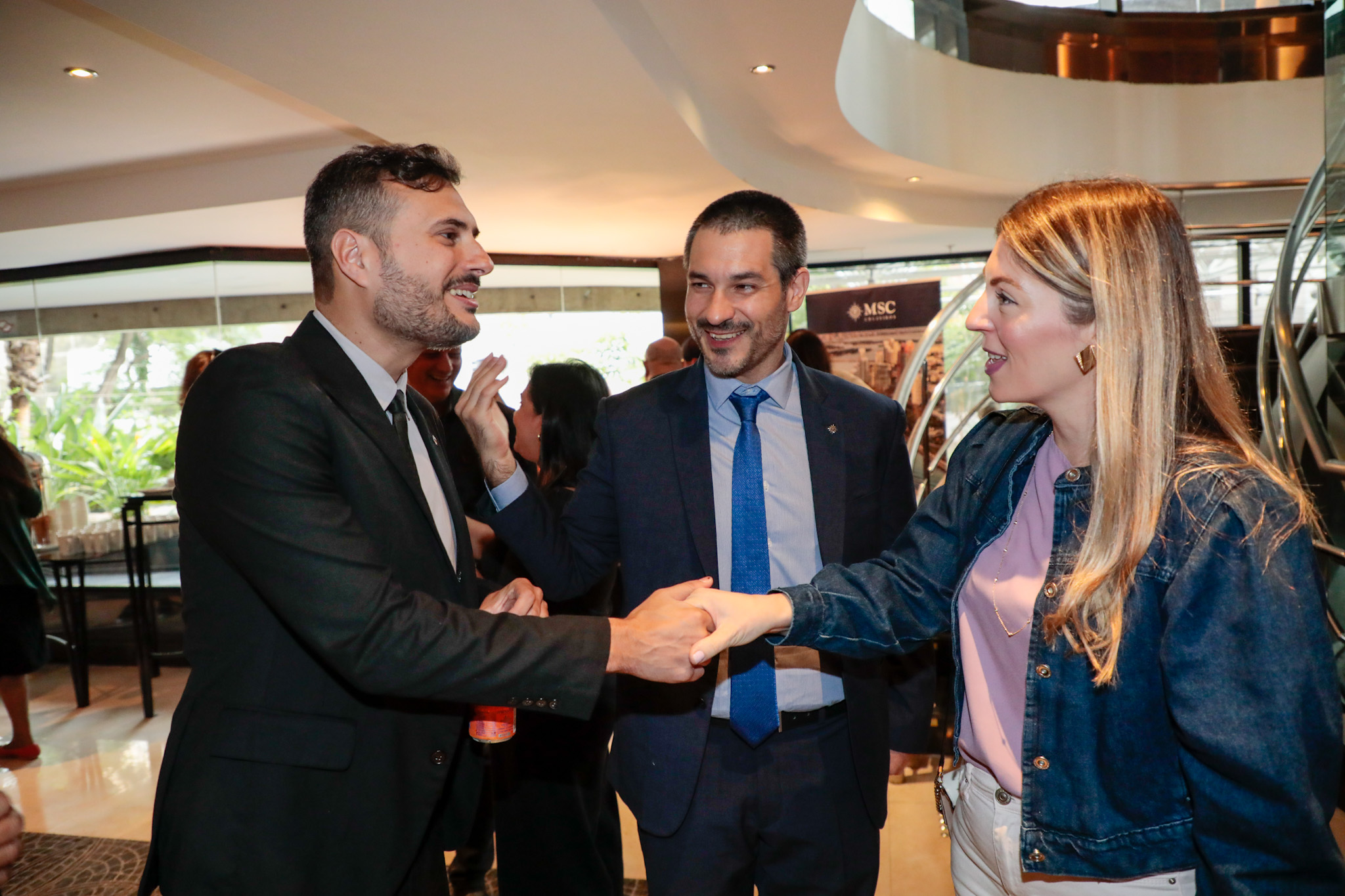 Juliana Neves Sanches, destinos com A Ju, entre Márcio Genario e Ignacio Palacios, MSC Cruzeiros Juliana Neves Sanches, destinos com A Ju, entre Márcio Genario e Ignacio Palacios, MSC Cruzeiros