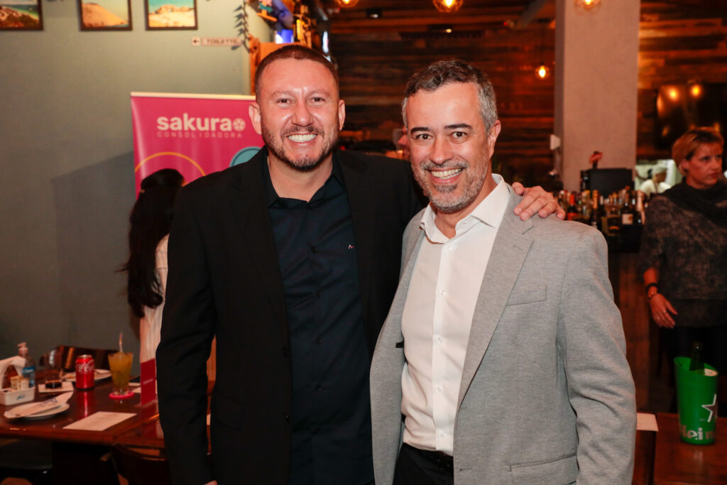 Luís Carlos Vargas, da Travelport, e Wagner Chaves, da Sakura