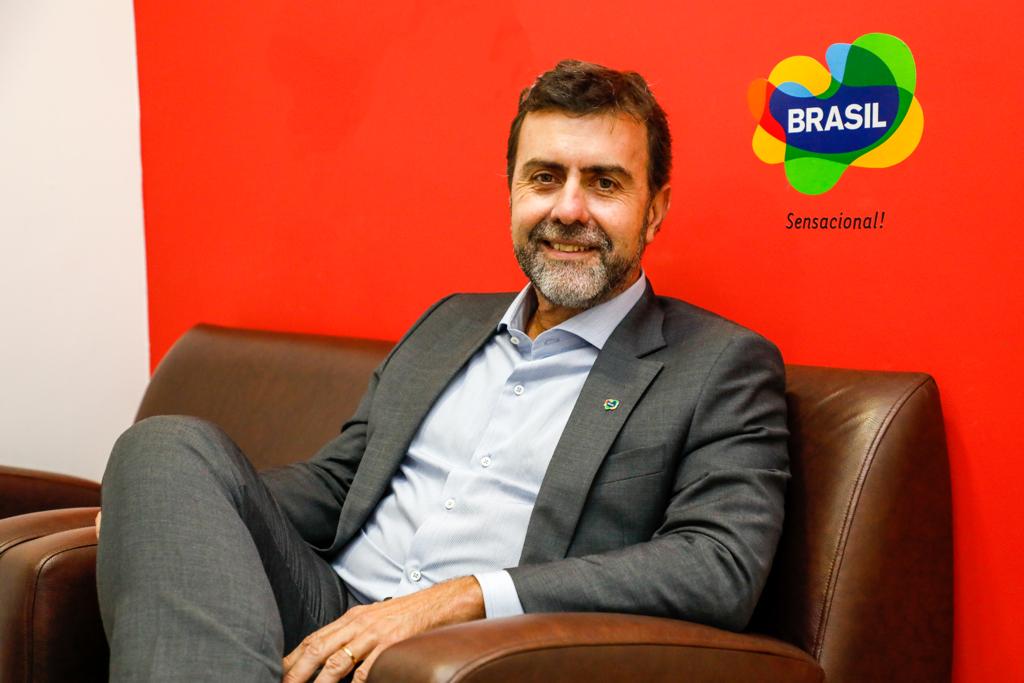 Embratur lança painéis inéditos de dados sobre o mercado internacional no Brasil 1 Marcelo Freixo Eric Ribeiro 1 Embratur lança painéis inéditos de dados sobre o mercado internacional no Brasil
