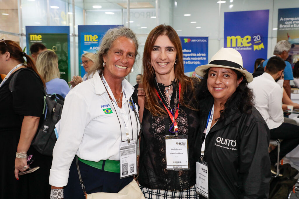 Mari Masgrau, do M&E, Gisele Torrano , Grupo Presidente, e Paulina Arboleda, Quito Turismo