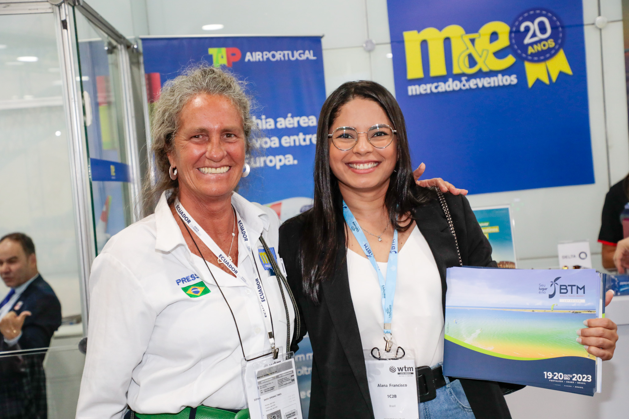 Mari Masgrau, do M&E, e Alana Francisco, da BTM Mari Masgrau, do M&E, e Alana Francisco, da BTM