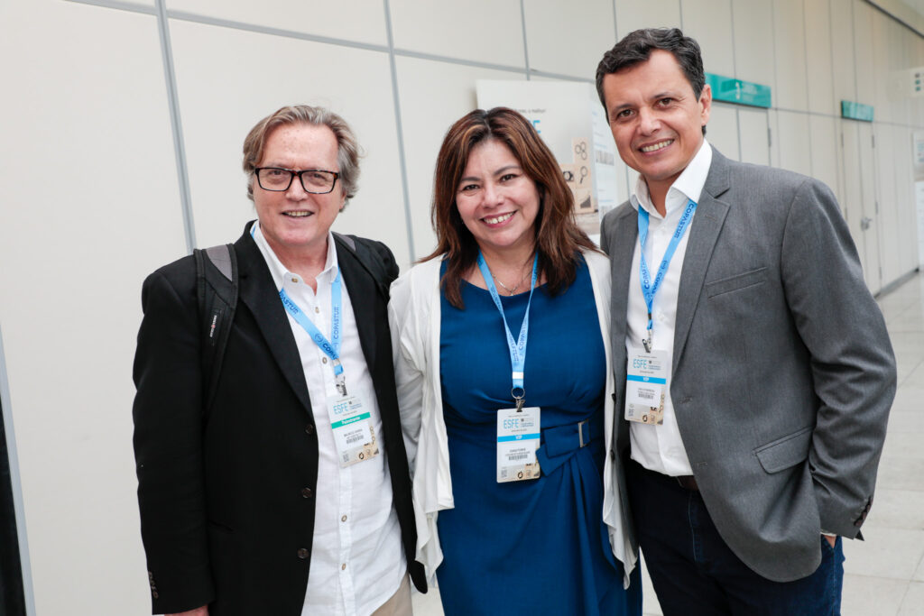 Mauricio Vianna, da Net Hospitality; Diana Pomar, representante do destino Los Cabos; e Carlos Barbosa, do Turismo de Aruba