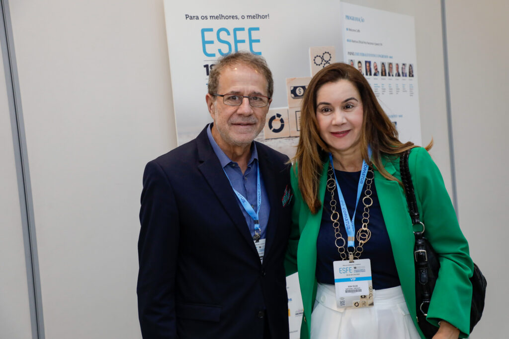 Otávio Neto, do Esfe e Ana Silva, da National Freight
