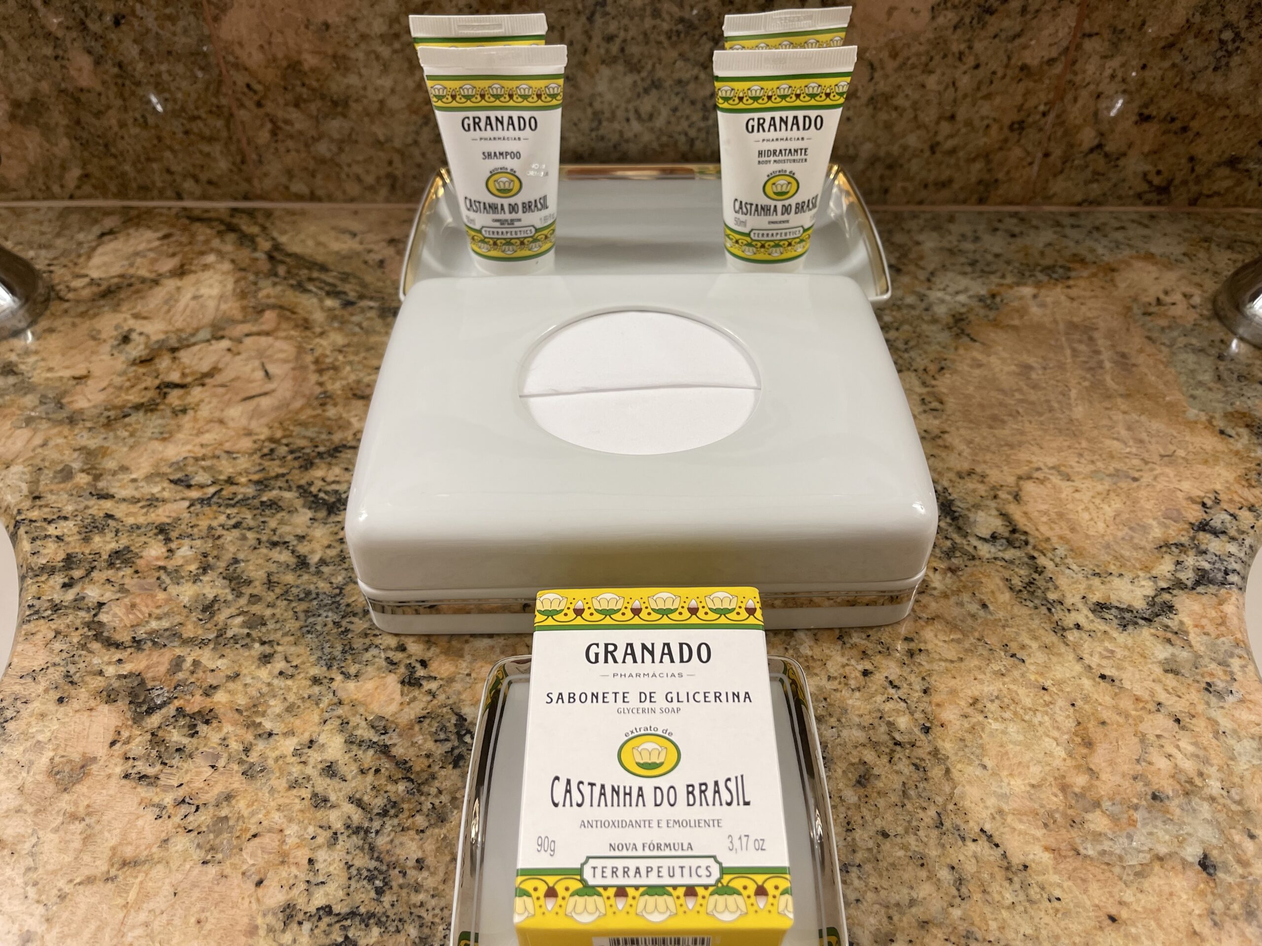 Produtos da marca Granado na Suíte Luxo Produtos da marca Granado na Suíte Luxo