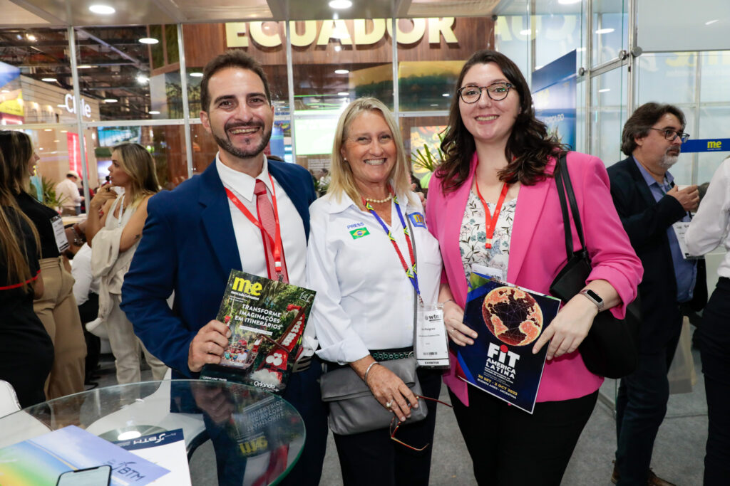 Rosa Masgrau, do M&E, Florencia Palomeque e Gonzalo Ariel Paez, FIT Buenos Aires