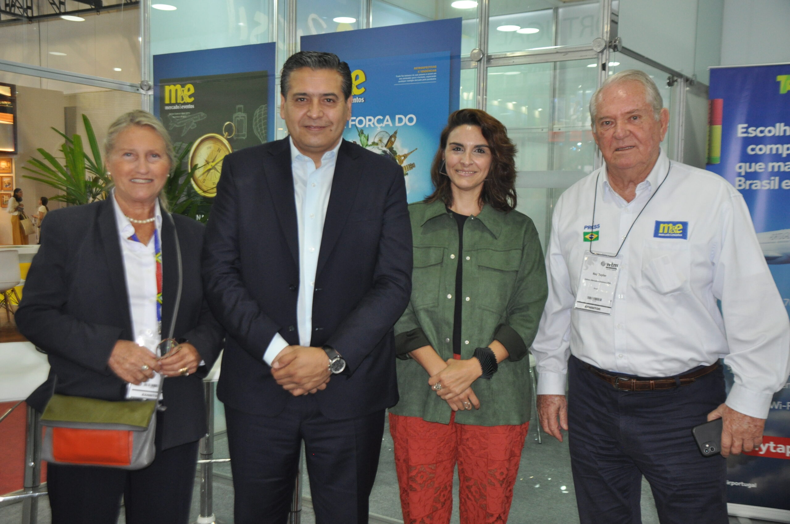 Rosa Masgrau, do M&E, Ricardo Sosa e Natália Pisoni, da Inprotur, e Roy Taylor, do M&E Rosa Masgrau, do M&E, Ricardo Sosa e Natália Pisoni, da Inprotur, e Roy Taylor, do M&E