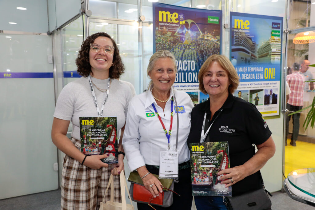 Rosa Masgrau, do M&E, entre Fernanda Machado e Rosy Alvarenga, Belo Horizonte