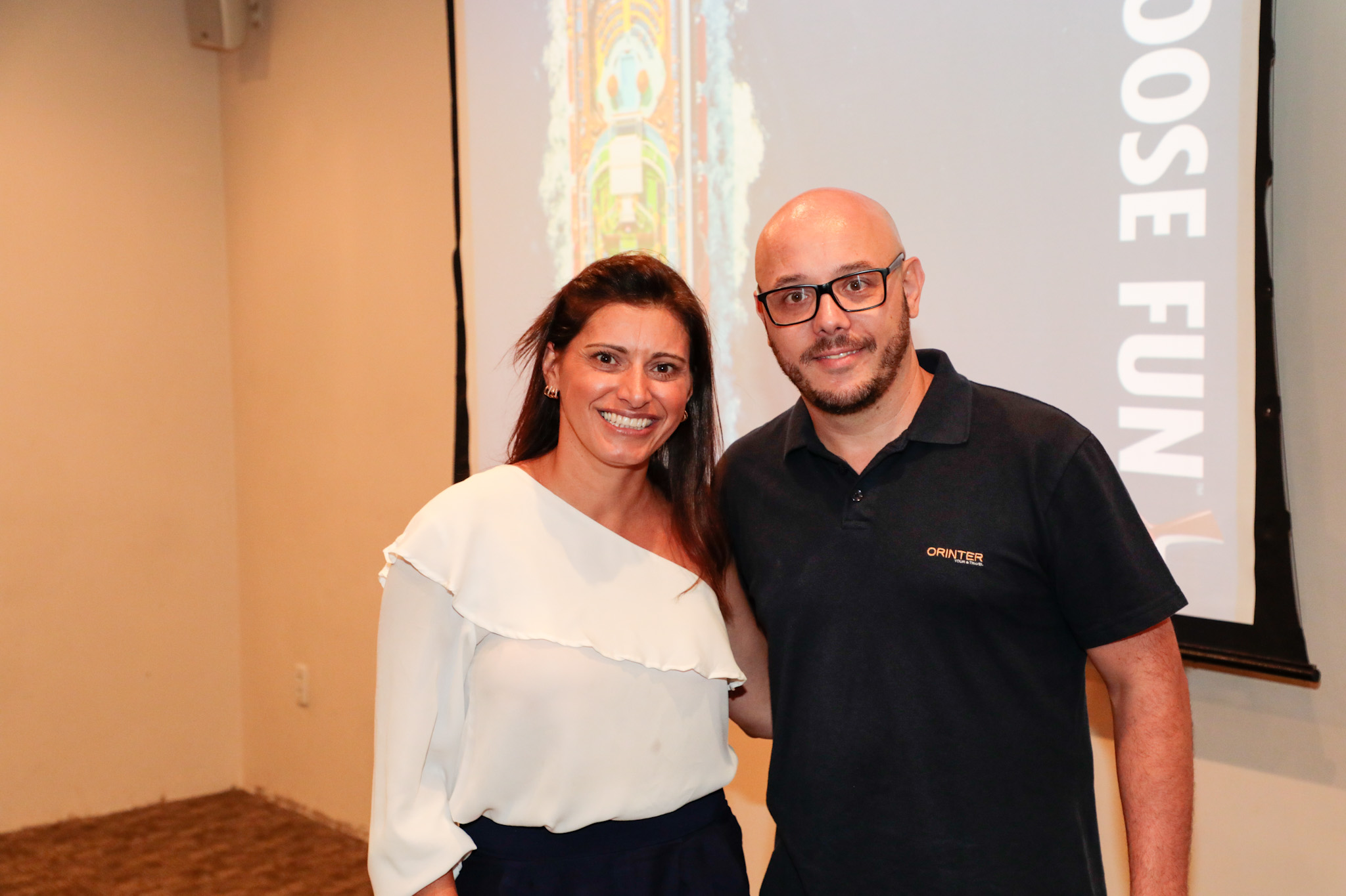 Thais Siqueira e André Matias, da Orinter Thais Siqueira e André Matias, da Orinter
