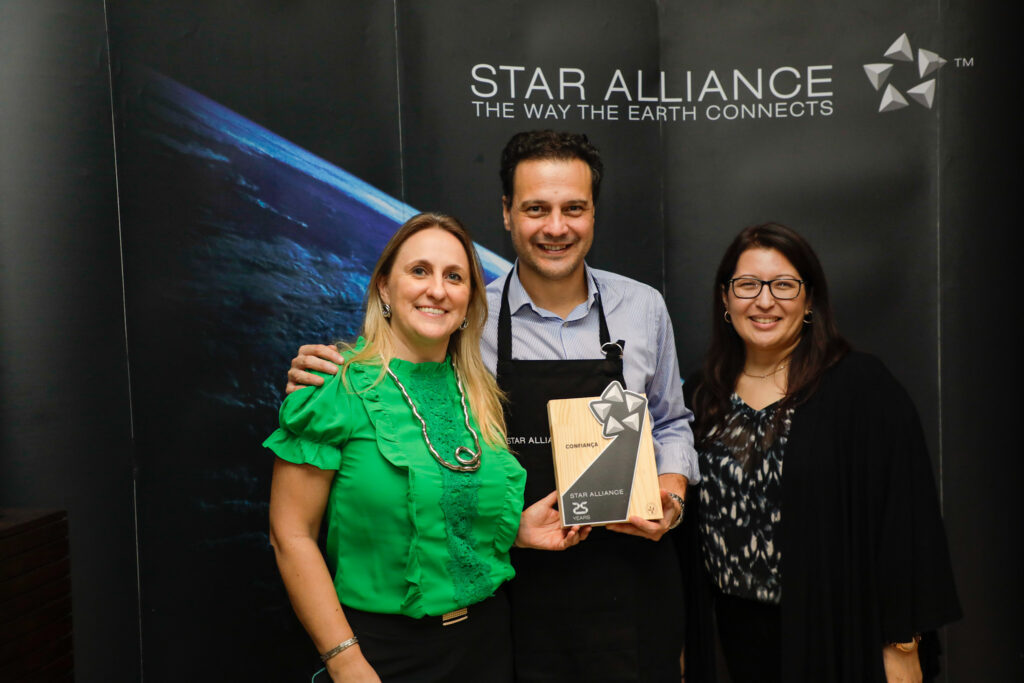 Andre Sarajoti, da Confiança, com Catia Shick e Tatiana Arantes, da United