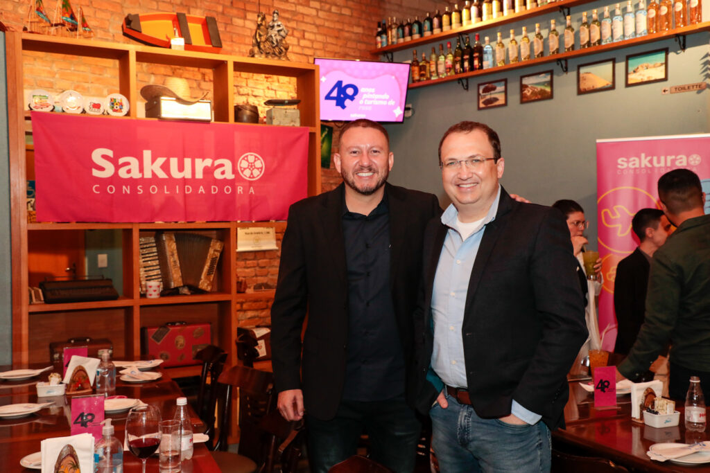 Wagner Chaves, da Sakura, e Anderson Serafim, da Azul