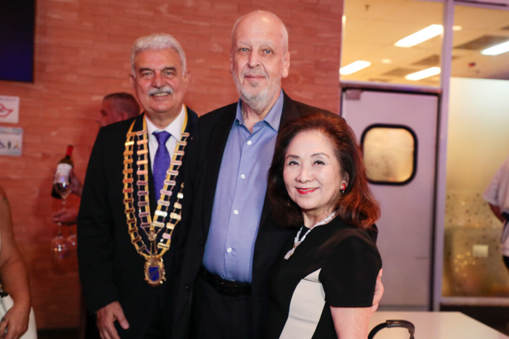 Walter Teixeira, Eduardo Sanovicz, e Chieko Aoki