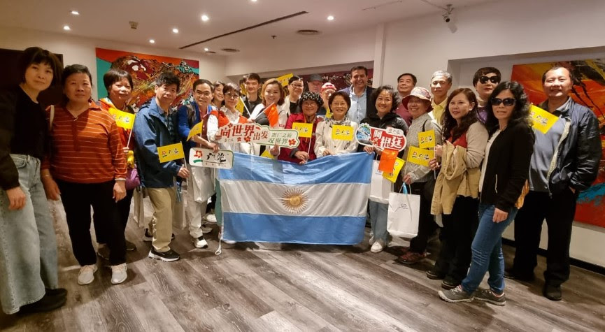 Argentina recebe o primeiro grupo de turistas chineses desde o início da pandemia Argentina recebe o primeiro grupo de turistas chineses desde o início da pandemia