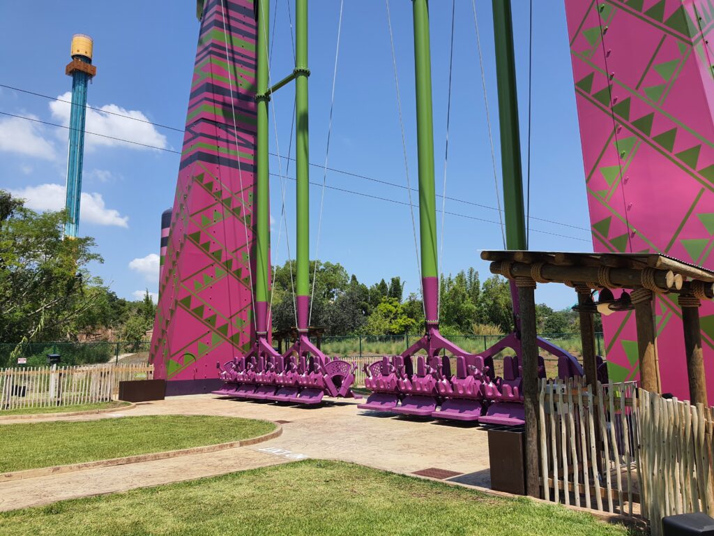 M&E experimenta a Serengeti Flyer, nova atração do Busch Gardens: confira 10 curiosidades M&E experimenta a Serengeti Flyer, nova atração do Busch Gardens: confira 10 curiosidades