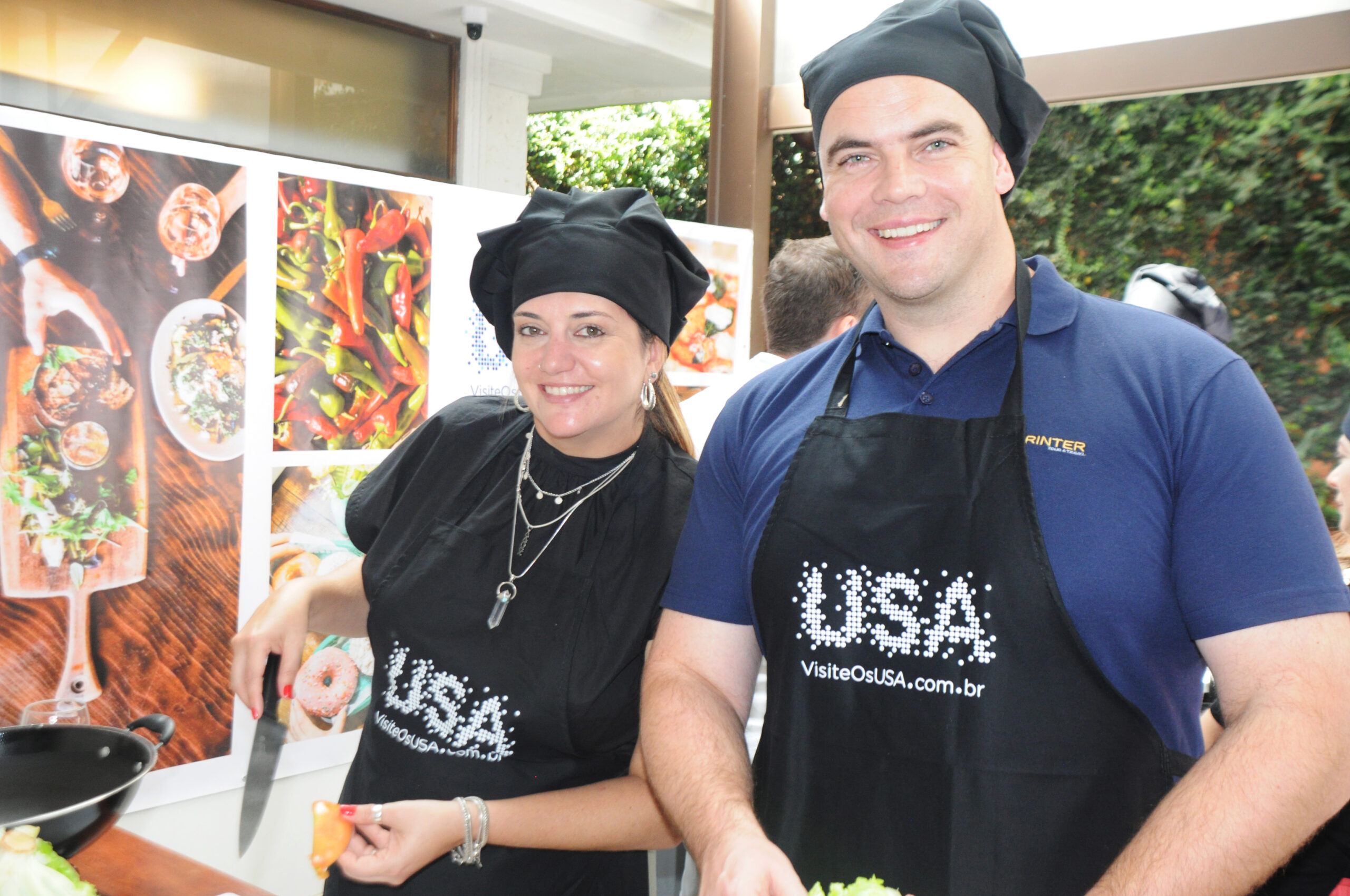 Ana Elisa Facchinato, do Brand USA, e Vitor Santos, da Orinter Ana Elisa Facchinato, do Brand USA, e Vitor Santos, da Orinter