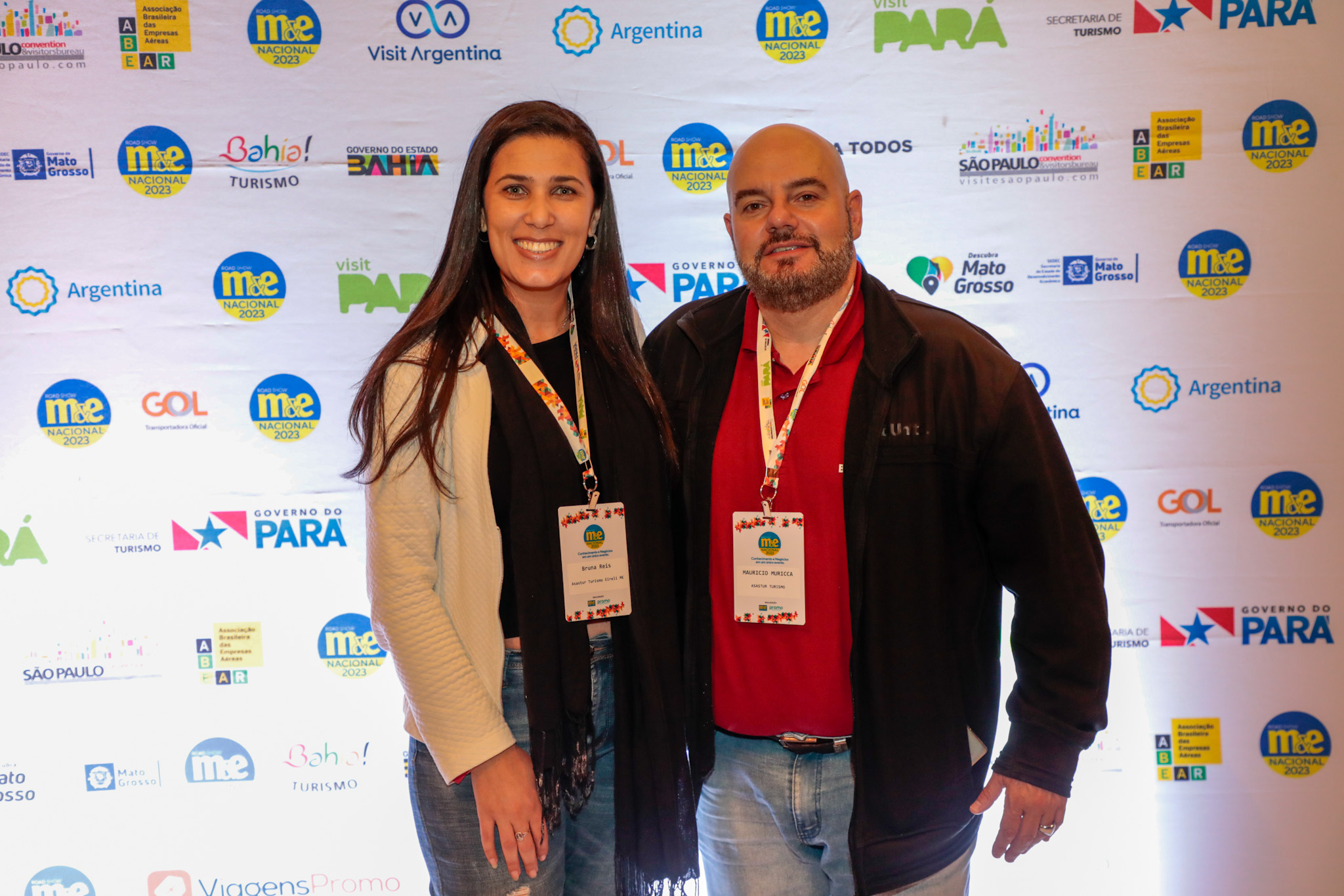 Bruna Reis e Mauricio Muricca, da Asastur Turismo Bruna Reis e Mauricio Muricca, da Asastur Turismo