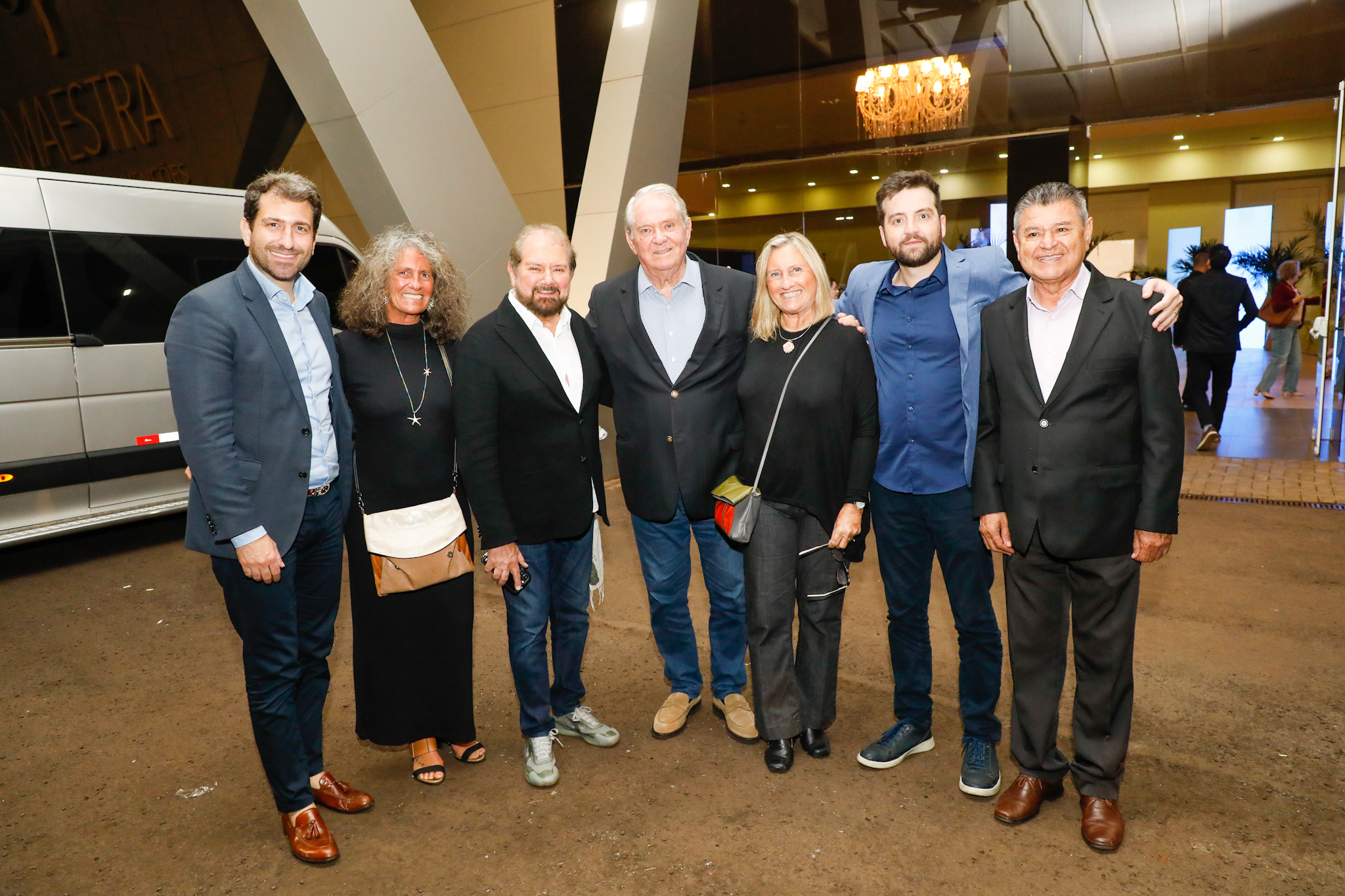 Bruno Heleno, CVC Corp, Mari Masgrau, M&E, Guilherme Paulus, Castelo Saint Andrews, Roy Taylor, e Rosa Masgrau, do M&E, Thiago Goulart, do Castelo Saint Andrews, e Felipe Gonzales, Visit Iguassu Bruno Heleno, CVC Corp, Mari Masgrau, M&E, Guilherme Paulus, Castelo Saint Andrews, Roy Taylor, e Rosa Masgrau, do M&E, Thiago Goulart, do Castelo Saint Andrews, e Felipe Gonzales, Visit Iguassu
