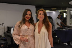Suellen Buckart, da Buckart Viagens e Vivian Zanini, da Oliba Viagem