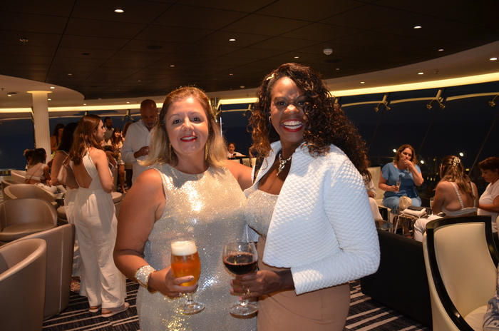 Monique Avilla, da Idealize Viagem e Ana Costa, da Nova Pratika Monique Avilla, da Idealize Viagem e Ana Costa, da Nova Pratika