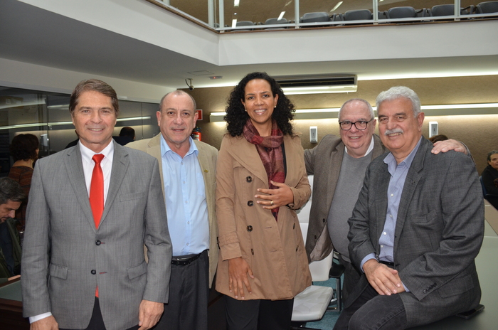 Alan Baldacci, Toni Sando, Jurema Monteiro, Walter Teixeira e Aristide Cury Alan Baldacci, Toni Sando, Jurema Monteiro, Walter Teixeira e Aristide Cury