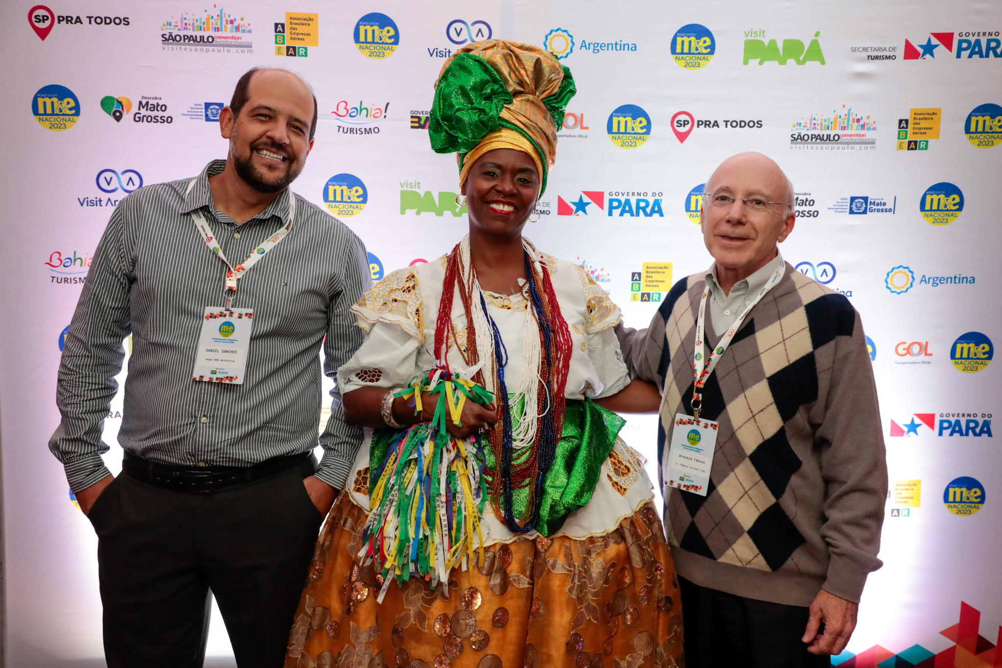 Daniel Sanches, da MHB Hotelaria, Marly Trindade, da Setur-BA, e Drausio Tabuso, da D. Tabuso Turismo Daniel Sanches, da MHB Hotelaria, Marly Trindade, da Setur-BA, e Drausio Tabuso, da D. Tabuso Turismo