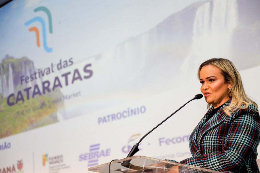 Daniela Carneiro, ministra do Turismo