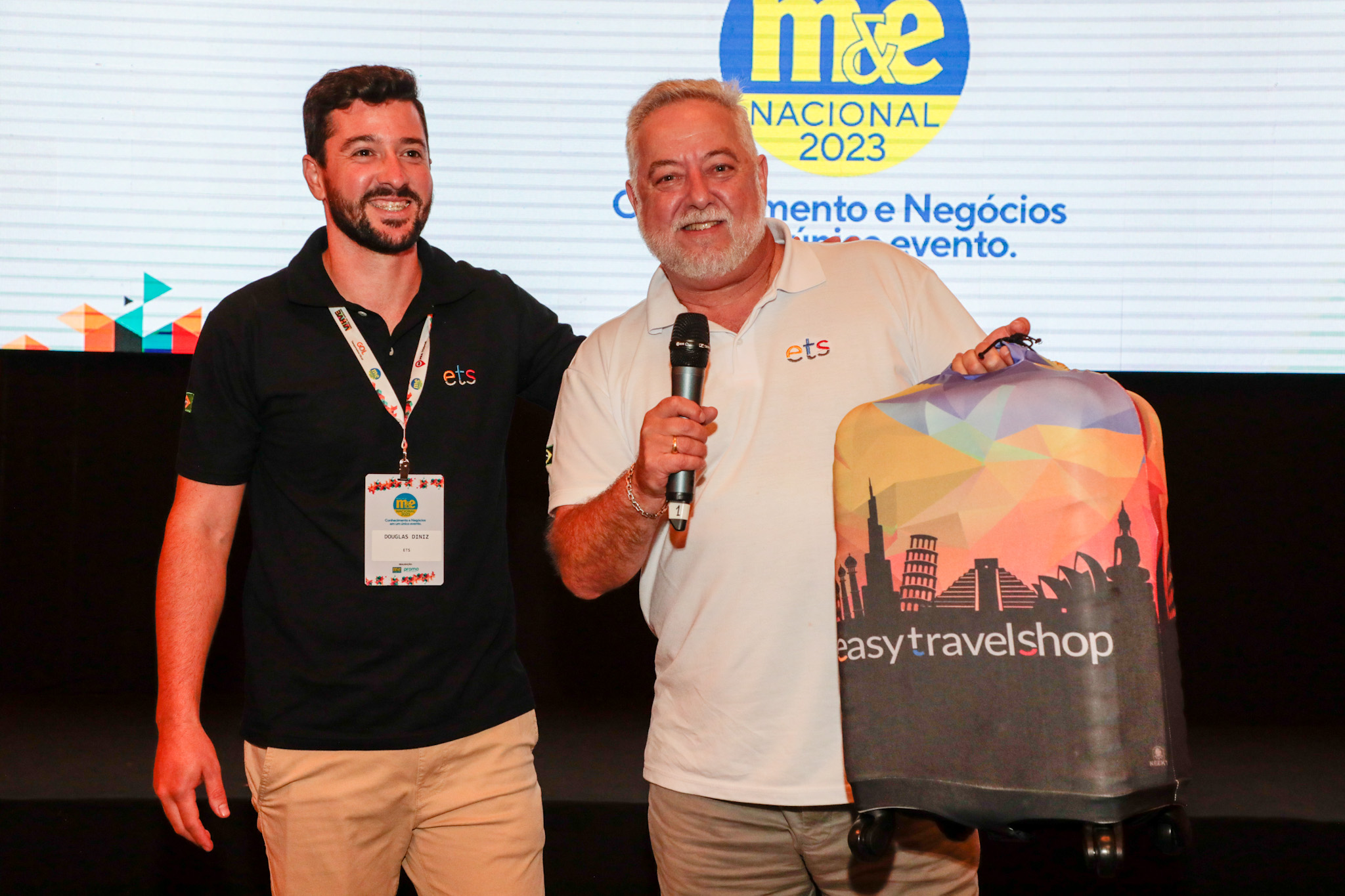 Douglas Diniz, e Michael Barkoczy, da ETS Douglas Diniz, e Michael Barkoczy, da ETS