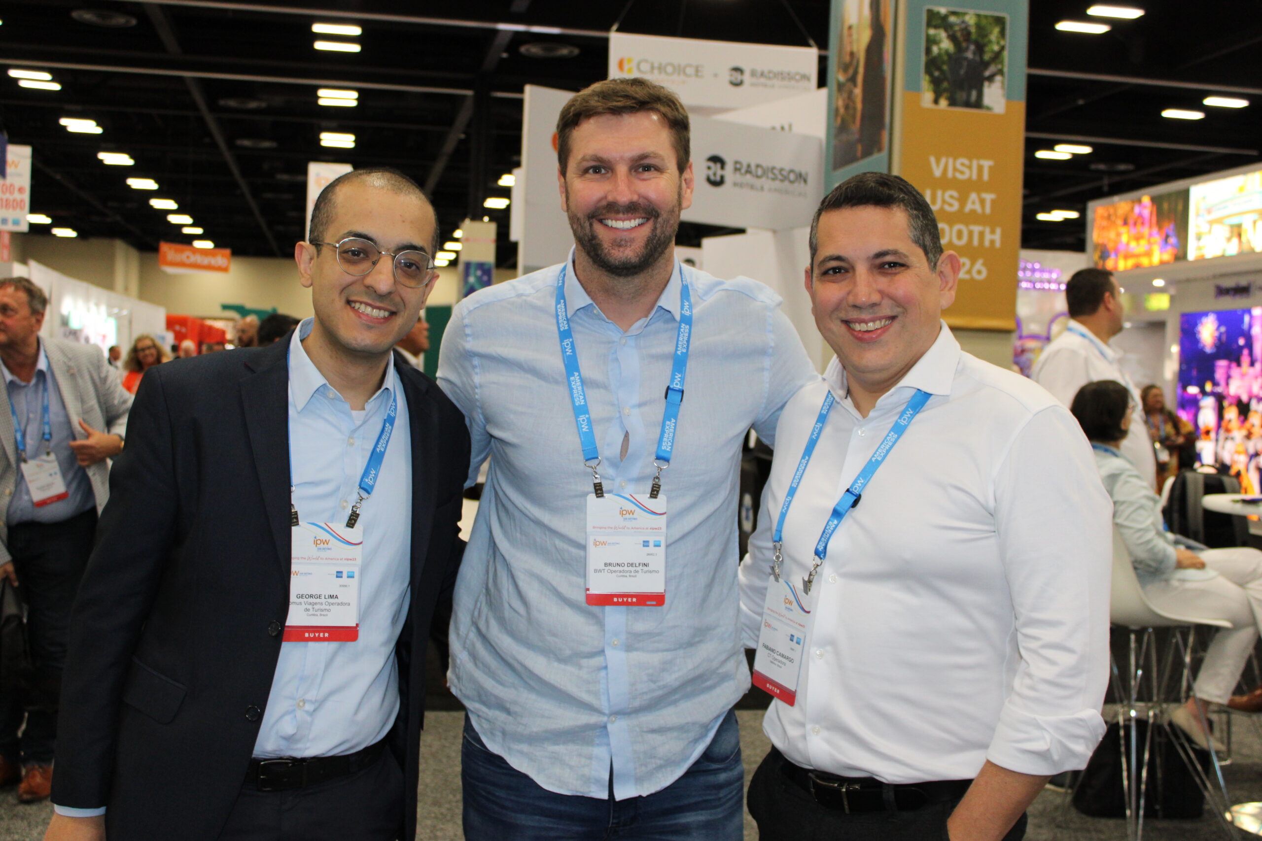 George Lima, da Domus Viagens, Bruno Delfini, da BWT, e Fabiano Camargo, da CT Operadora George Lima, da Domus Viagens, Bruno Delfini, da BWT, e Fabiano Camargo, da CT Operadora