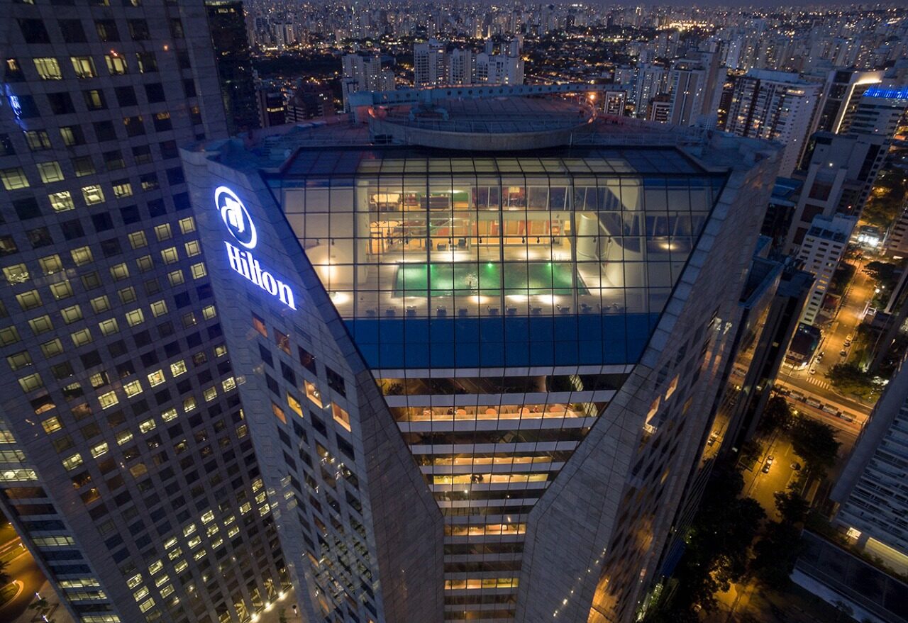 Hotéis Hilton no Brasil passam a integrar a Câmara de Comércio e Turismo LGBT