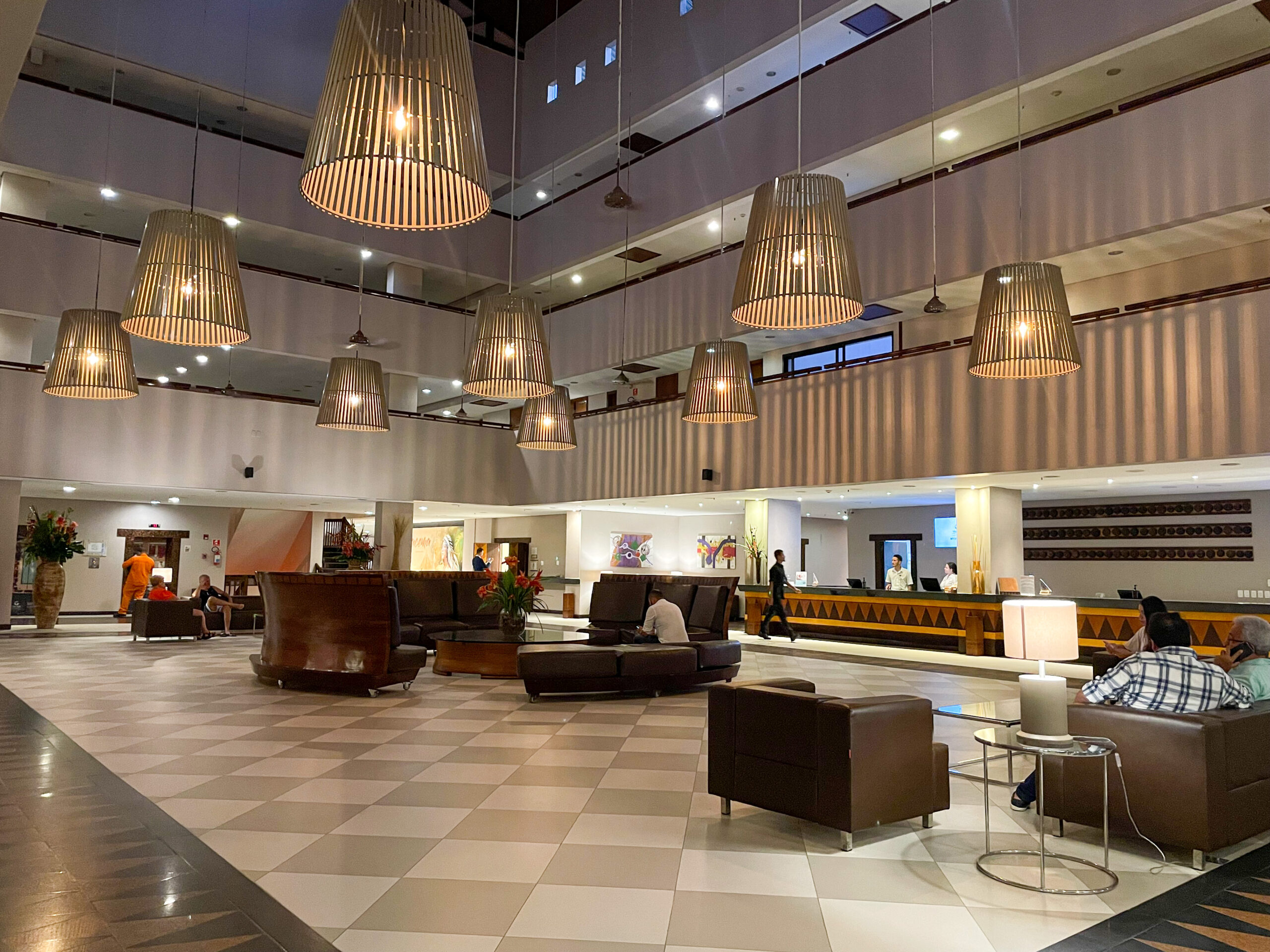 Recepção e lobby do Vila Galé Fortaleza Recepção e lobby do Vila Galé Fortaleza