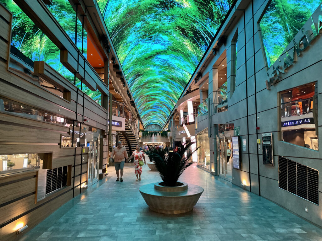 As projeções da Promenade mudam todos os dias