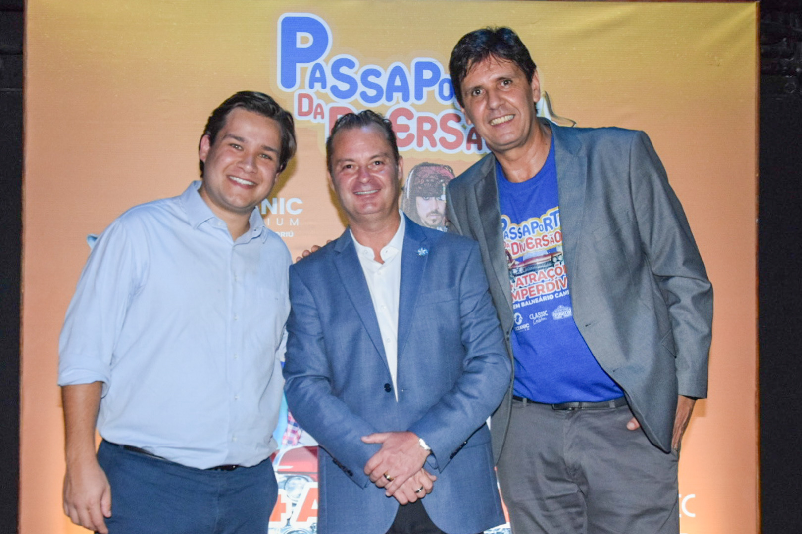 Cristiano Buerger Filho, sócio do Grupo Oceanic; Evandro Neiva, secretário de Turismo de Santa Catarina; e Mano Neves, gerente comercial do grupo Oceanic Cristiano Buerger Filho, sócio do Grupo Oceanic; Evandro Neiva, secretário de Turismo de Santa Catarina; e Mano Neves, gerente comercial do grupo Oceanic