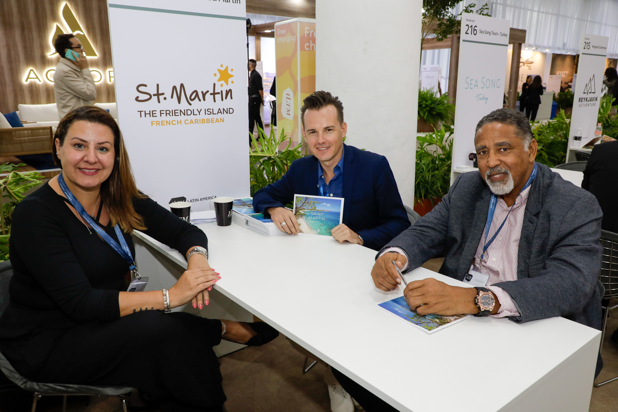 Joyce Cordeiro, Sacha Bresse e Emile Louisy, de St. Martin Joyce Cordeiro, Sacha Bresse e Emile Louisy, de St. Martin