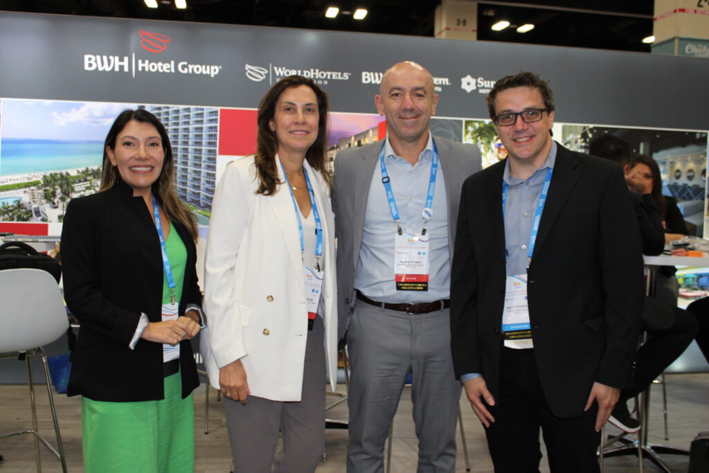 Karen Schmidt, da BWH, Liliane Jacob e Ronnie Correa, da Abreu, e Matt Teixeira, da BWH