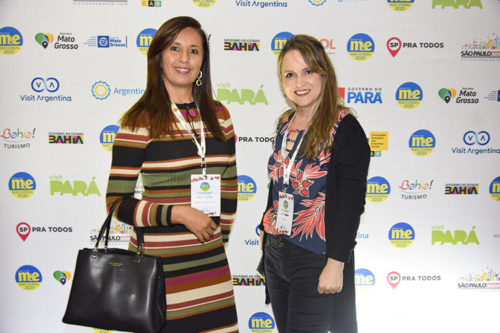 Kelly Vieira, da Primeira Classe Turismo e Jeane da Sou Viajar Kelly Vieira, da Primeira Classe Turismo e Jeane da Sou Viajar