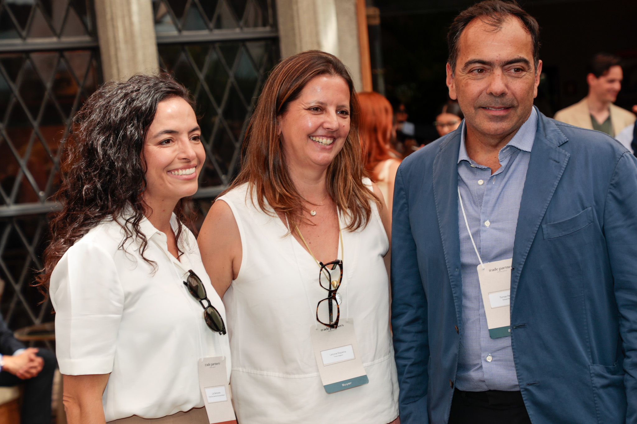 Lia Delmonte, do Ponta dos Ganchos; Laryssa, da Trívia Viagens; e Tomas Perez, da Teresa Perez Tours Lia Delmonte, do Ponta dos Ganchos; Laryssa, da Trívia Viagens; e Tomas Perez, da Teresa Perez Tours