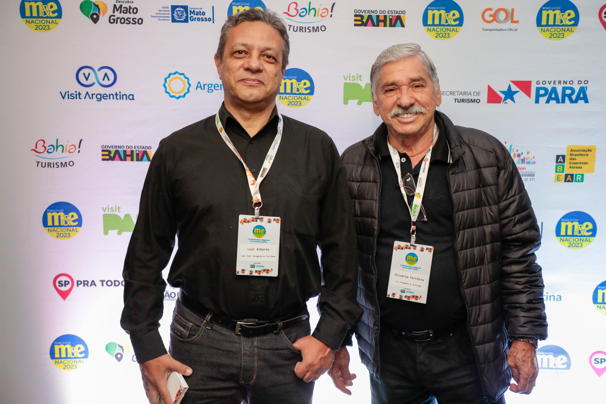 Luís Alberto, da Lap Tour Viagens, e Oliverio Ferreira, da LIU Viagens e Turismo Luís Alberto, da Lap Tour Viagens, e Oliverio Ferreira, da LIU Viagens e Turismo