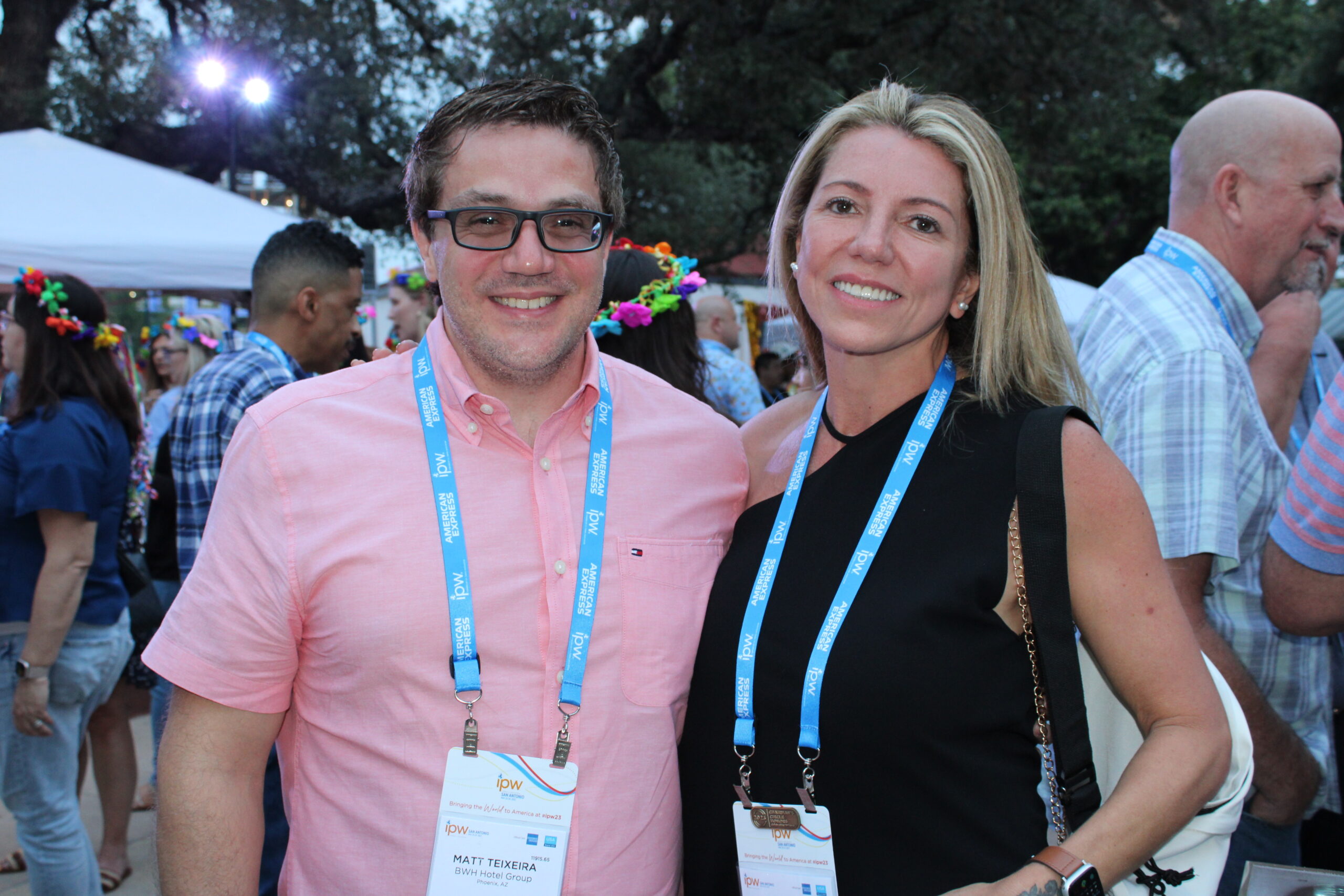 Matt Teixeira, da BWT, e Simone Araujo, da Trip.com Group Matt Teixeira, da BWT, e Simone Araujo, da Trip.com Group