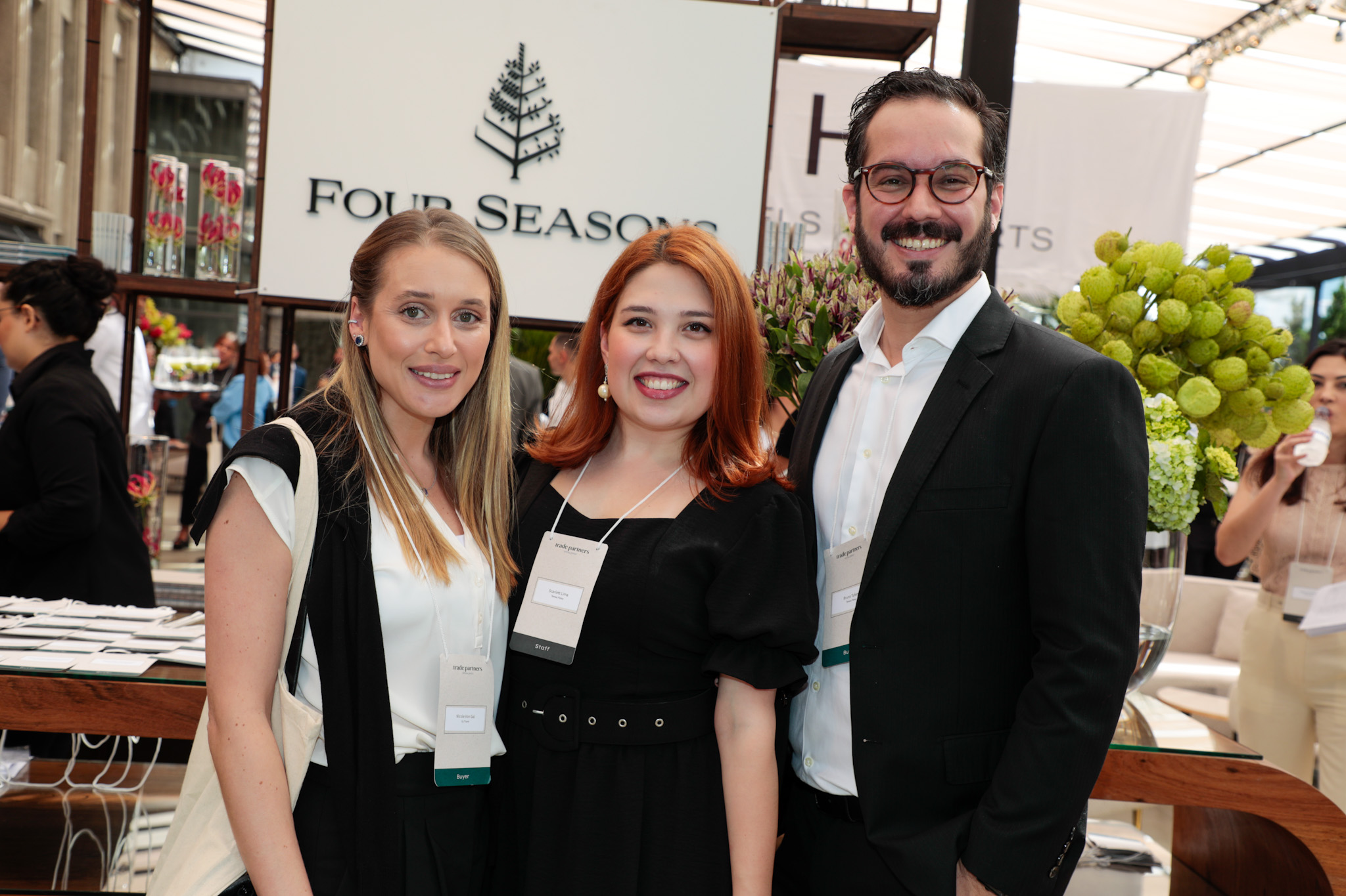 Nicole Von Gal, da VG Travel; Scarlett Lima e Bruno Tofetti, da Teresa Perez Nicole Von Gal, da VG Travel; Scarlett Lima e Bruno Tofetti, da Teresa Perez