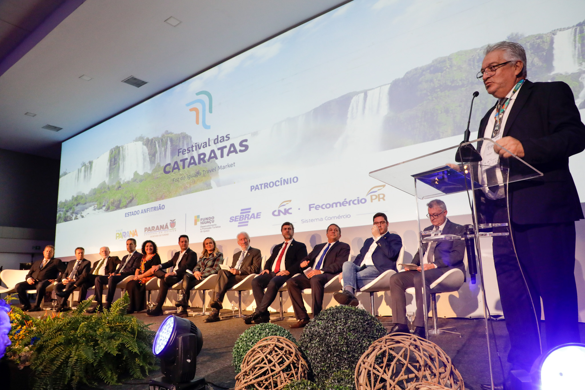 Paulo Angeli durante cerimônia de abertura do Festival das Cataratas