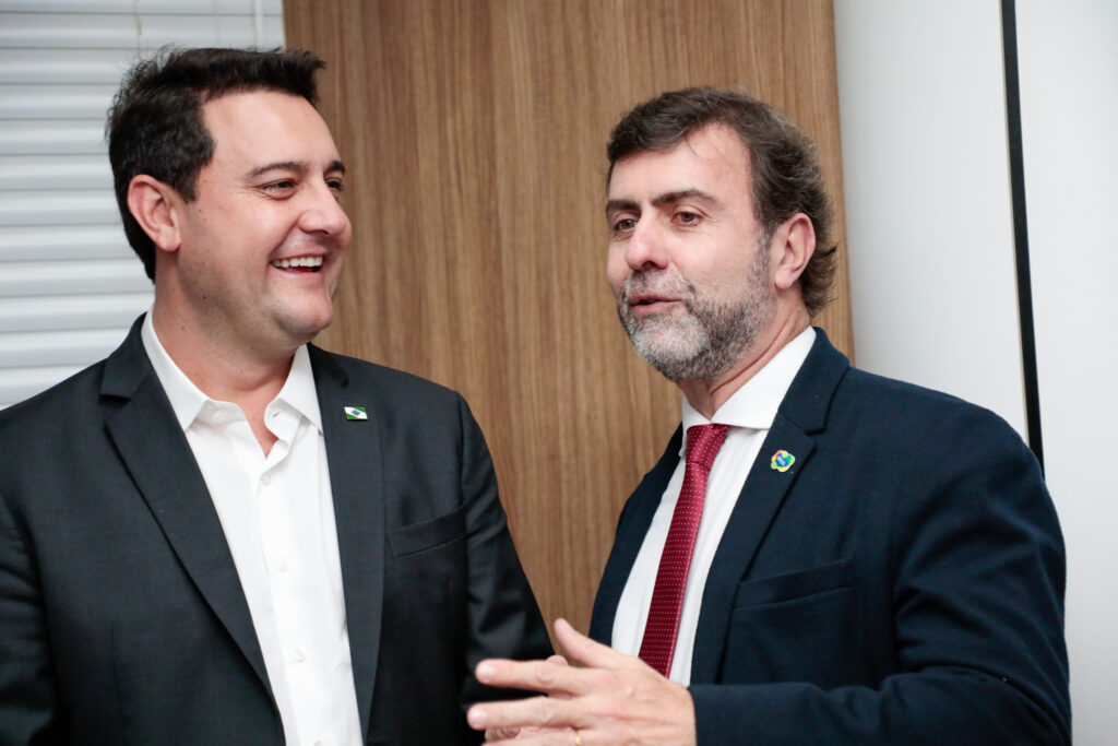 Ratinho Júnior e Marcelo Freixo