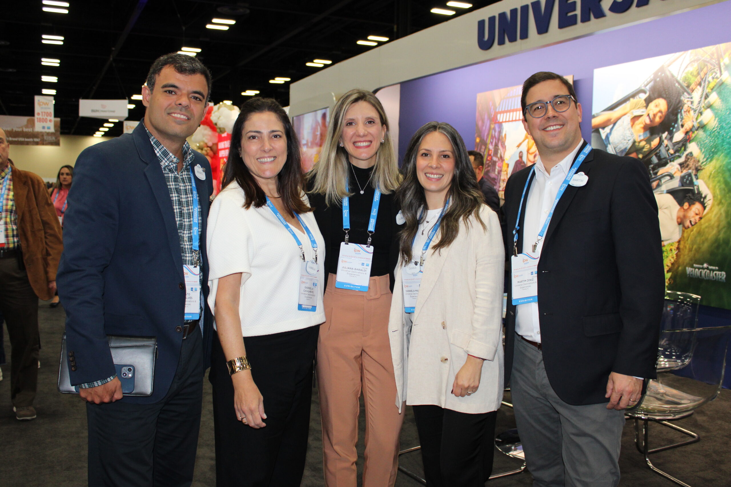 Renato Gonçalves, Gabriella Cavalheiro, Juliana Baraldi, Daniela Madrid e Martin Diniz, da Universal Renato Gonçalves, Gabriella Cavalheiro, Juliana Baraldi, Daniela Madrid e Martin Diniz, da Universal