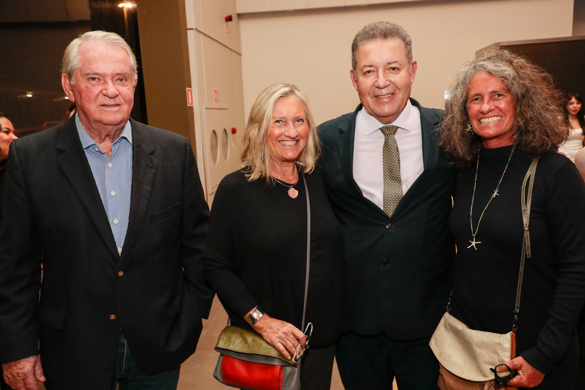 Roy Taylor, Rosa Masgrau e Mari Masgrau, do M&E, e Alexandre Sampaio, da FBHA